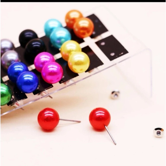 12 Pairs of Multi-color Faux Pearl, Glam, Boho, Bridal, Wedding Stud Earrings - Picture 5 of 6